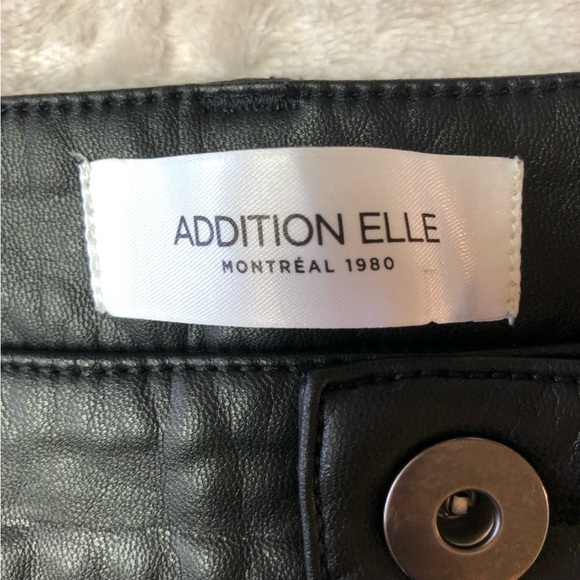 ADDITION Elle Black High Waisted Faux Leather Crop Pants Size 16 - Picture 5 of 13